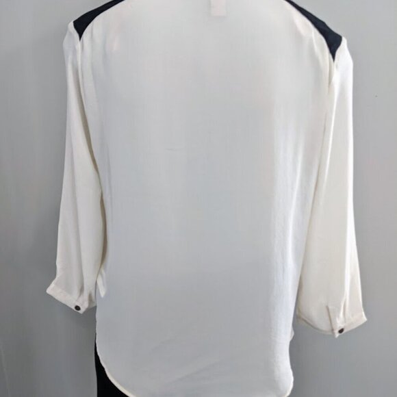 Women's Forever 21 Split Neck 3/4 sleeve Draped Front Sheer Blouse | Size M - Picture 3 of 5